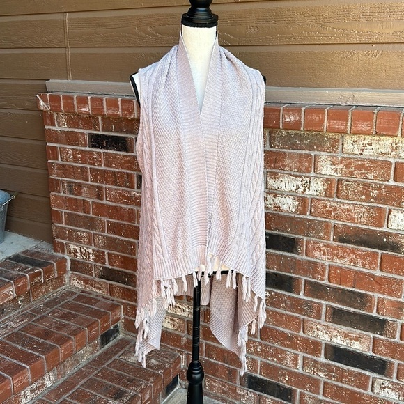 Matilda Jane Beige Cable Knit Waterfall Sweater Vest Cardigan Women's Size Small - Picture 1 of 8